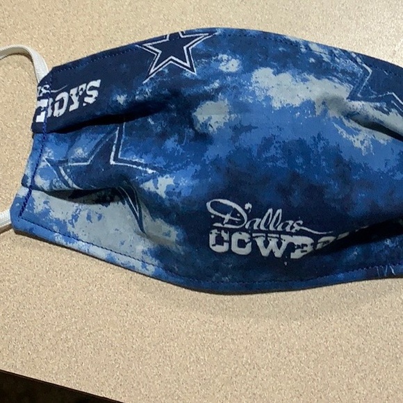 Dallas Cowboys Face Mask Cover - Picture 7 of 7